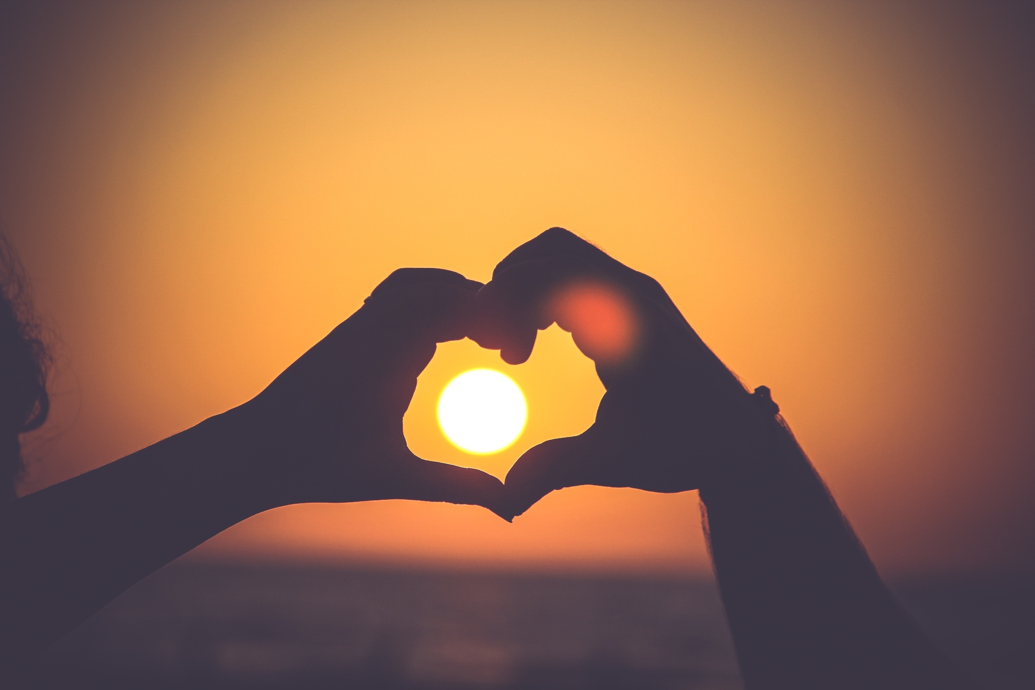 5 Best Valentine’s Day Gifts for Her