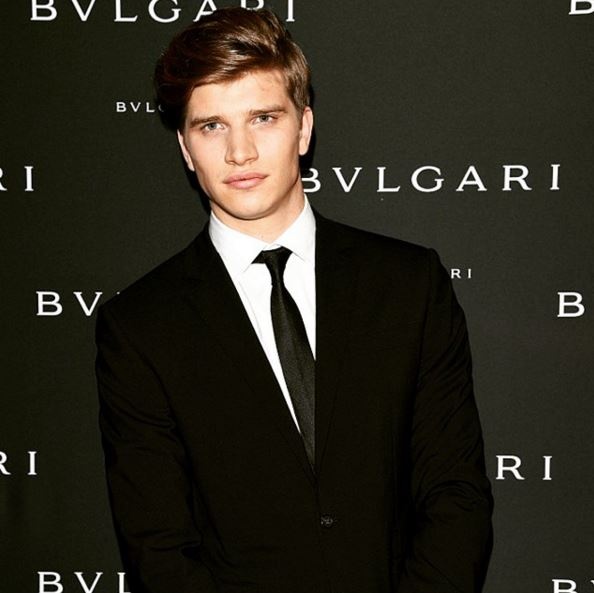 Hot Celeb Siblings You Didn't Know About