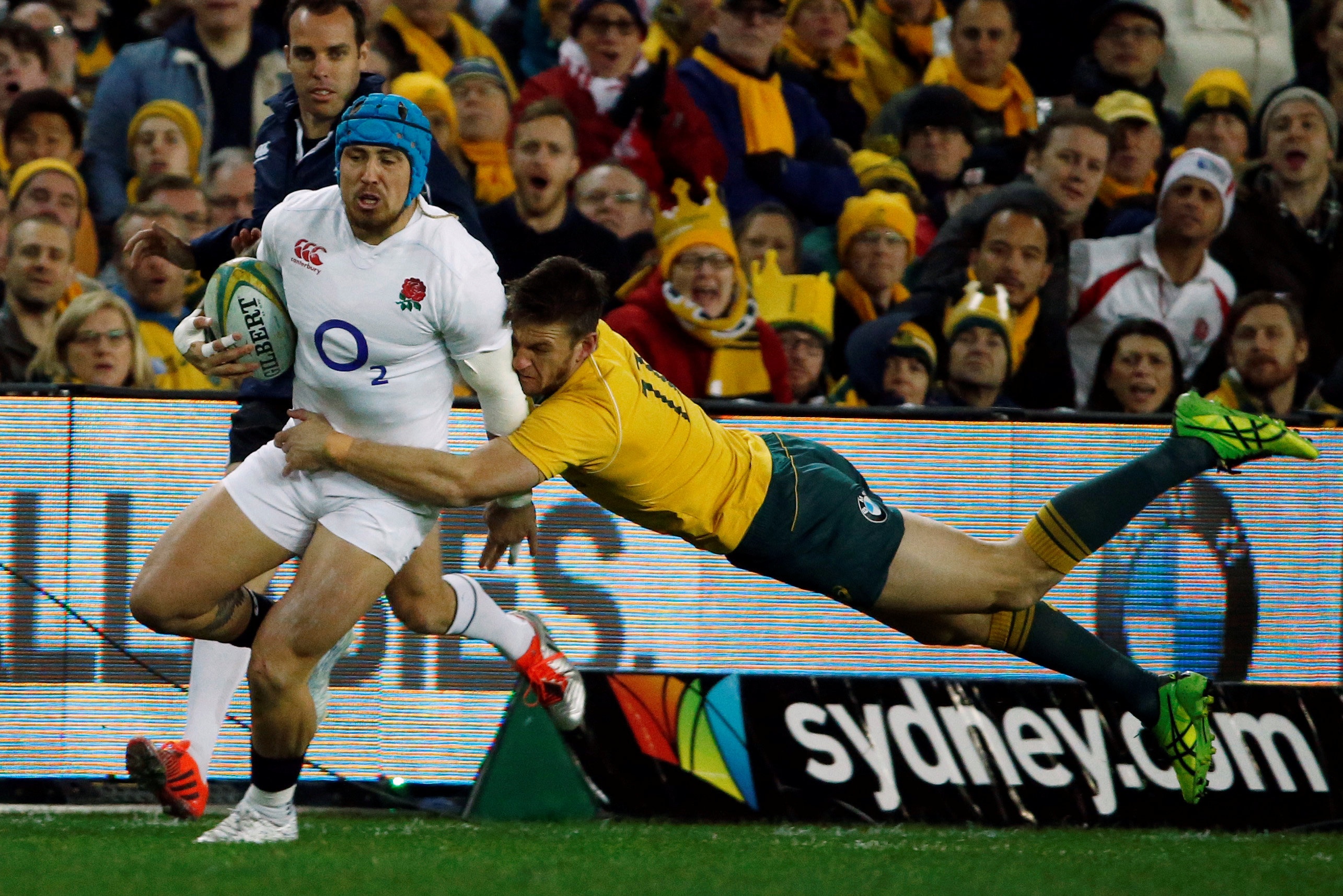 Top tips: THE RUGBY TACKLE - Mitre Blog