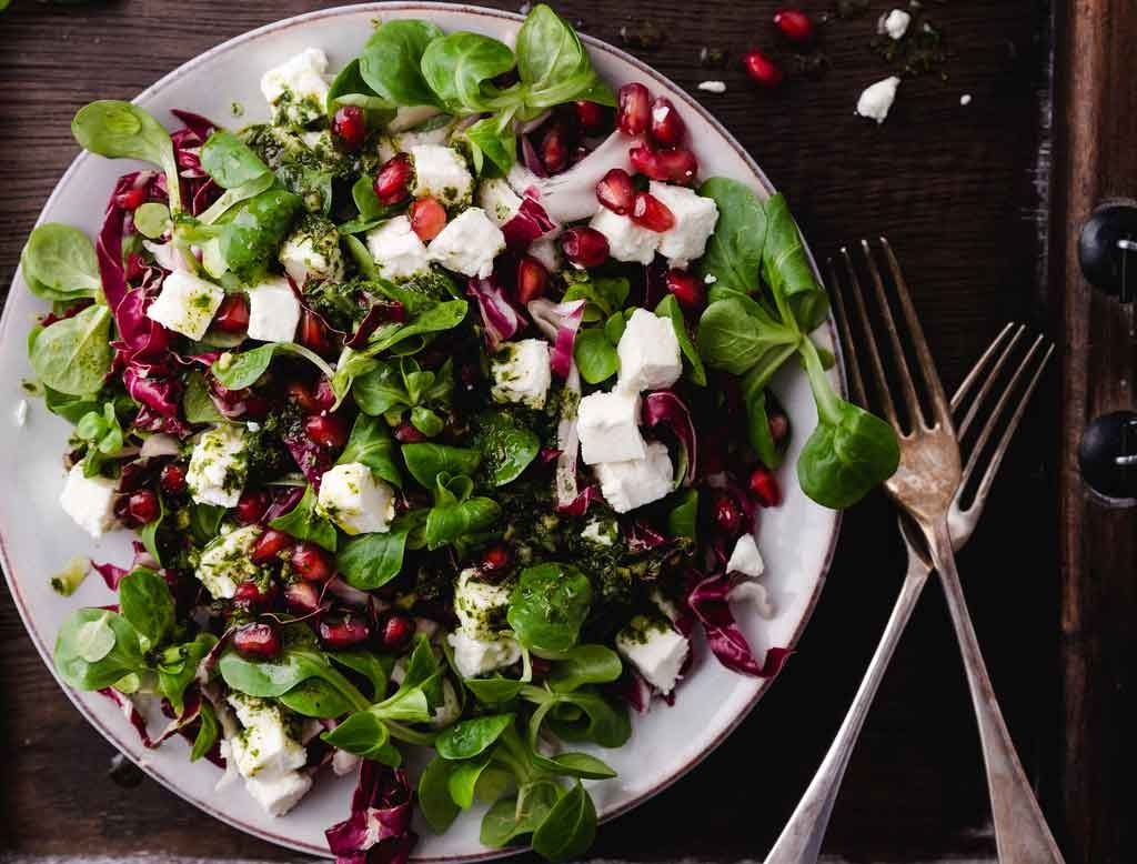 Leicht Bittersuss Winterliche Salate Mit Radicchio Chicoree Und Feldsalat Fissler