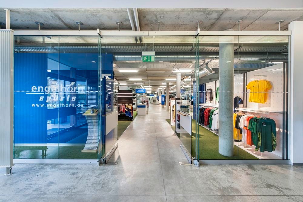 Sportmode für Damen, Herren & Kinder online shoppen | engelhorn Sportmode für Damen, Herren & Kinder online shoppen | engelhorn