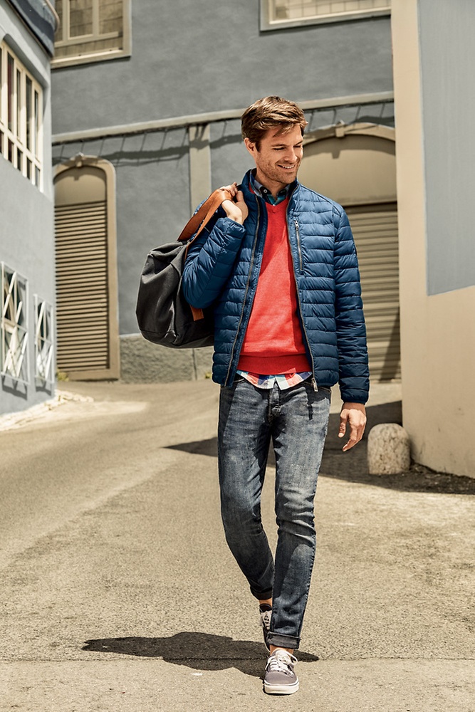 CasaModa, 99,99 € Federleichte, wasser- abweisende Steppjacke mit antiallergischem Fibrefill und modernem Farbverlauf
